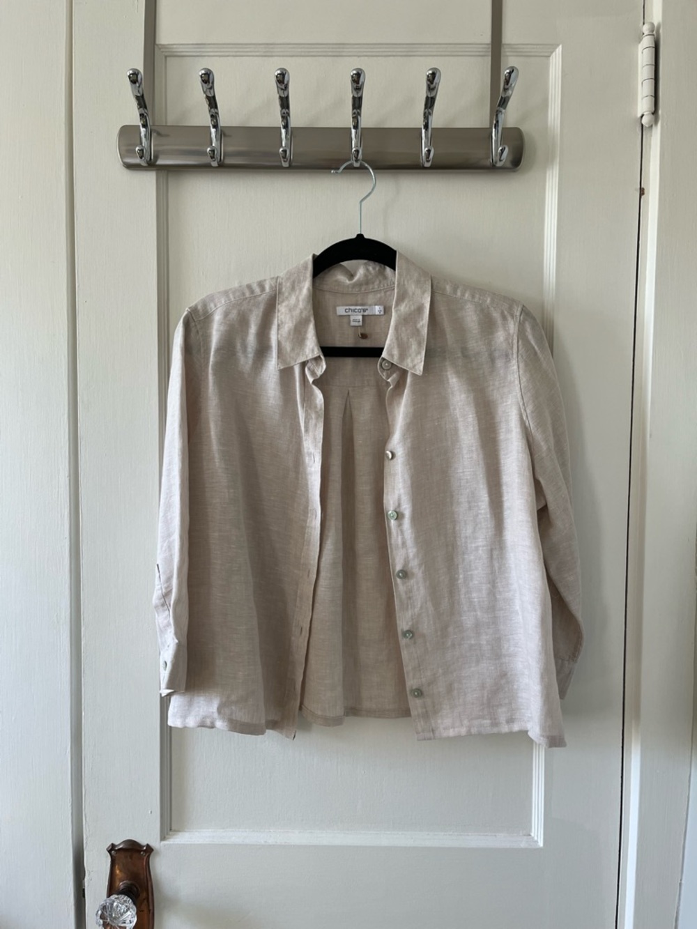 Women’s Chico's Natural Linen Cropped Button-Down Shirt (M)